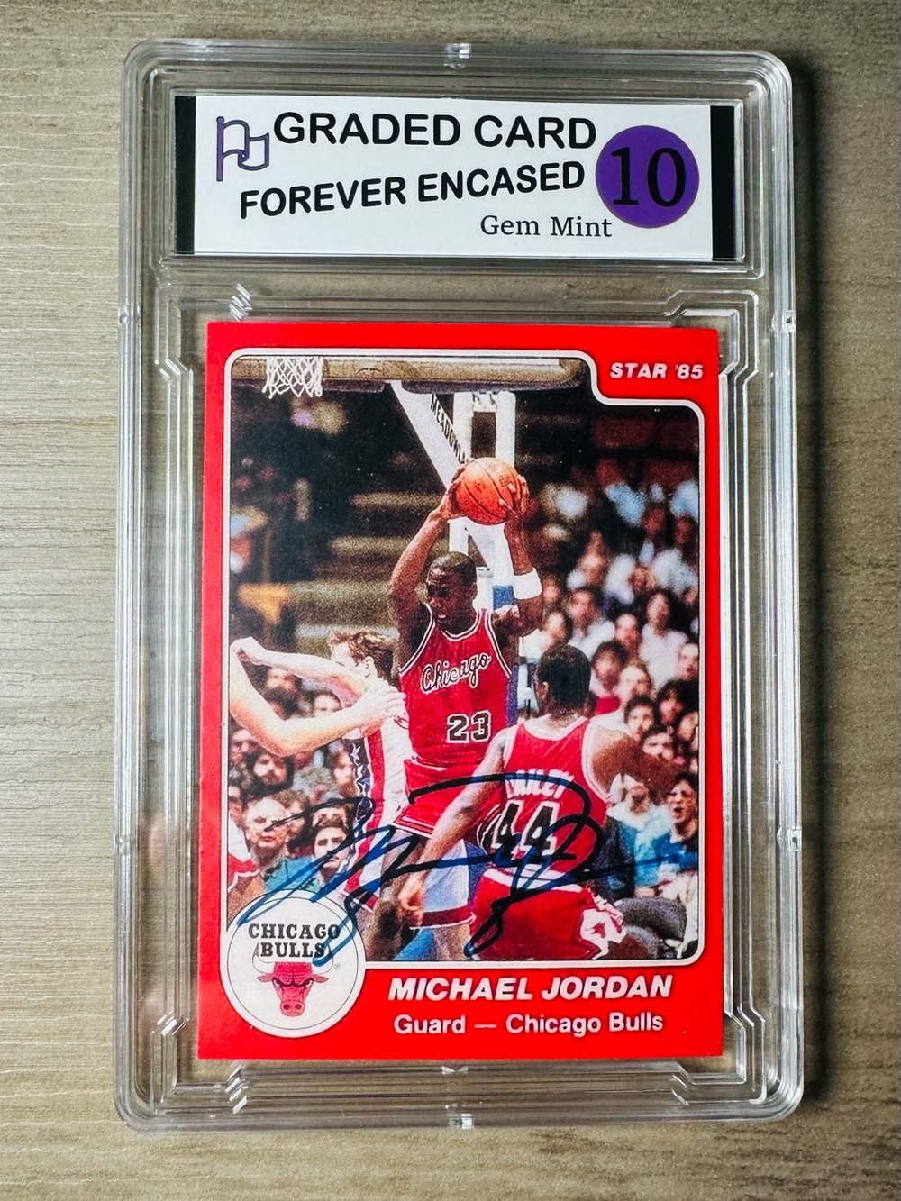 Michael Jordan Signed Gem Mint 10 1985 Star #101 Novelty Card. Chicago Bulls.